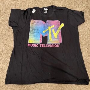 MTV graphic tee